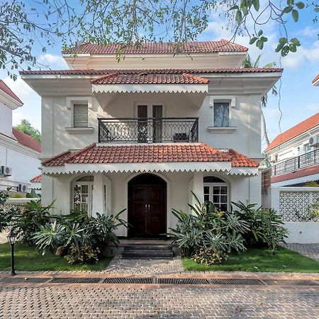Villa Firefly By Tisyastays Nagoa Kültér fotó